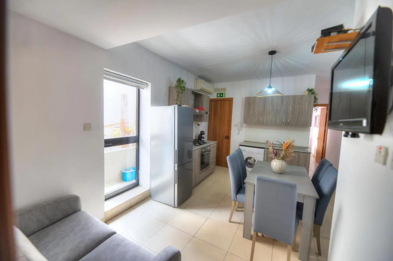 Apartment Comfortable 2Bedrooms In Paceville, Balcony Jpor1-3 Saint Julian's